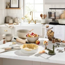 10.5" Fluted Stoneware Pie Dish Cream - Hearth & Handâ„¢ With Magnolia